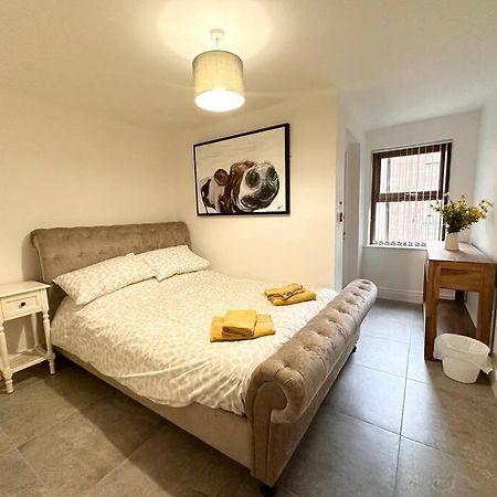 Boutique Style Apartment 贝尔法斯特 外观 照片